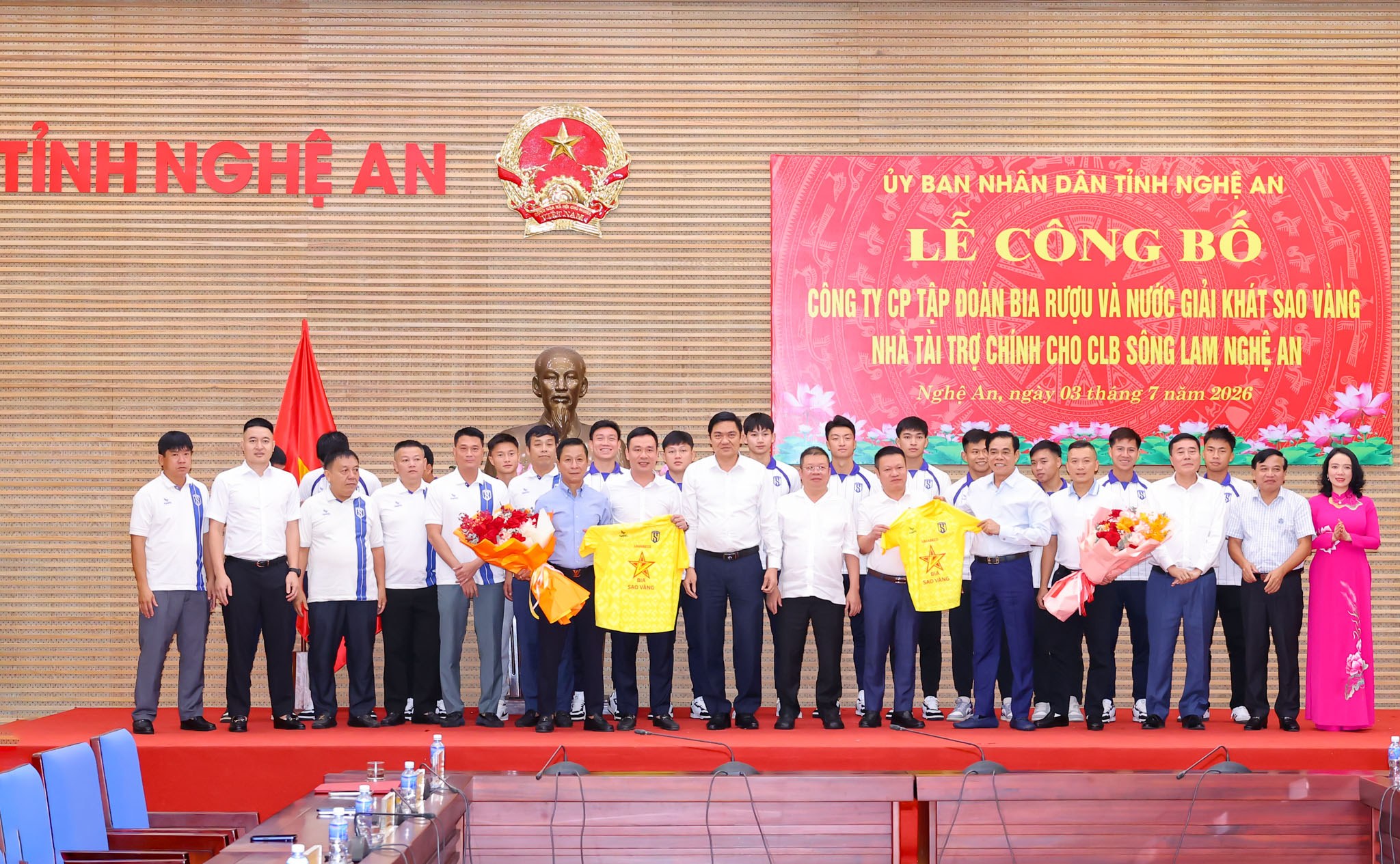 Công bố nhà tài trợ mới Câu lạc bộ Sông Lam Nghệ An